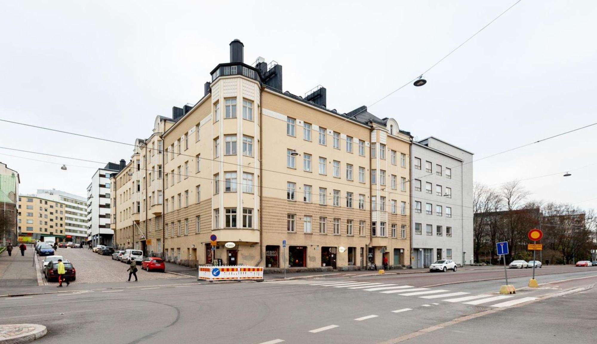 Cozy Roomy Studio Flat Next To Tram Stop @ Kallio Helsinki Bagian luar foto